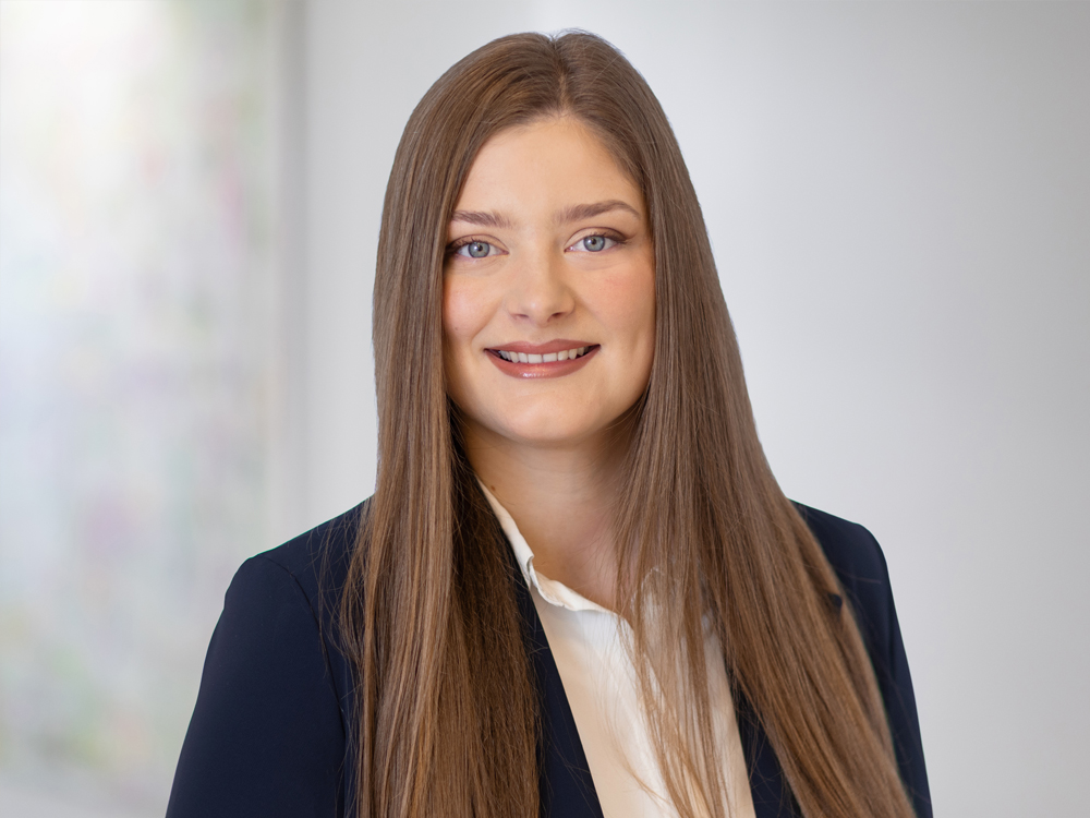 Porträt von Sarah Heinz, Vermögensberaterin - LAUREUS AG PRIVAT FINANZ