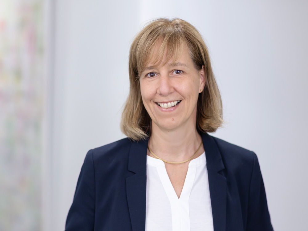 Juliane Quante - stellv. Organisation, Prozesse und Controlling - LAUREUS AG PRIVAT FINANZ