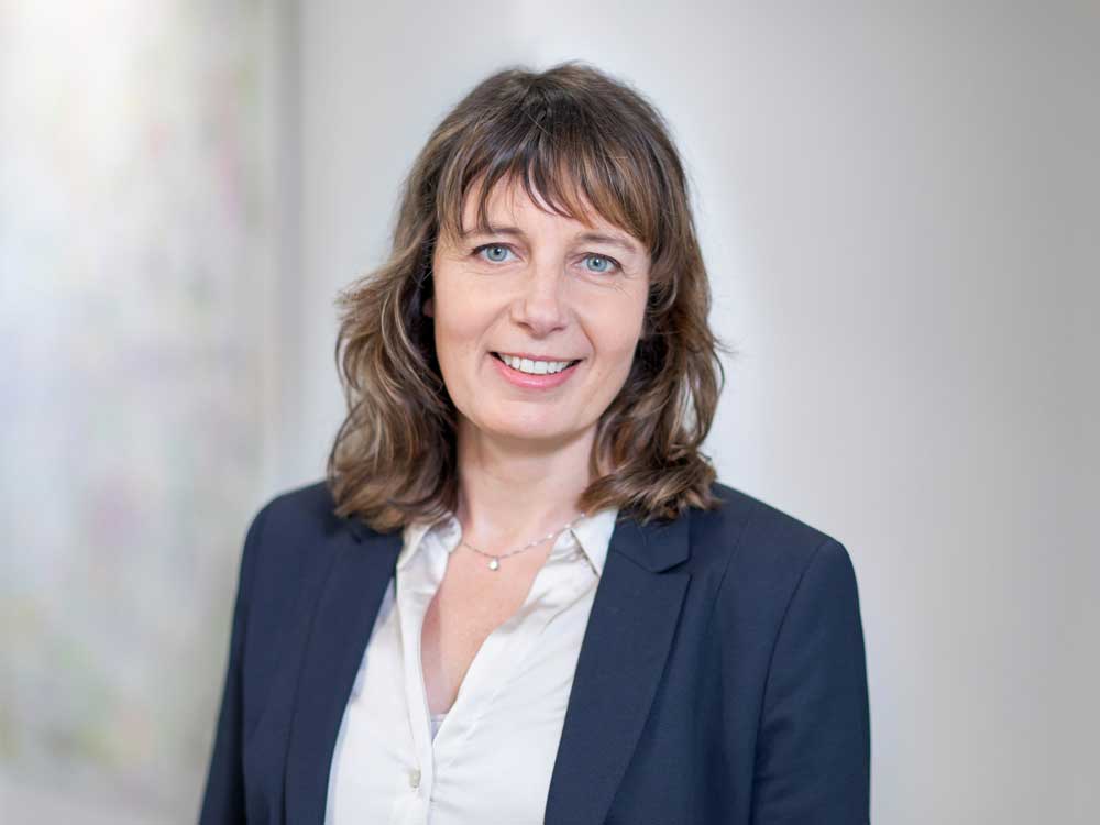 Christina Kalkbrenner - Organisation, Prozesse und Controlling - LAUREUS AG PRIVAT FINANZ